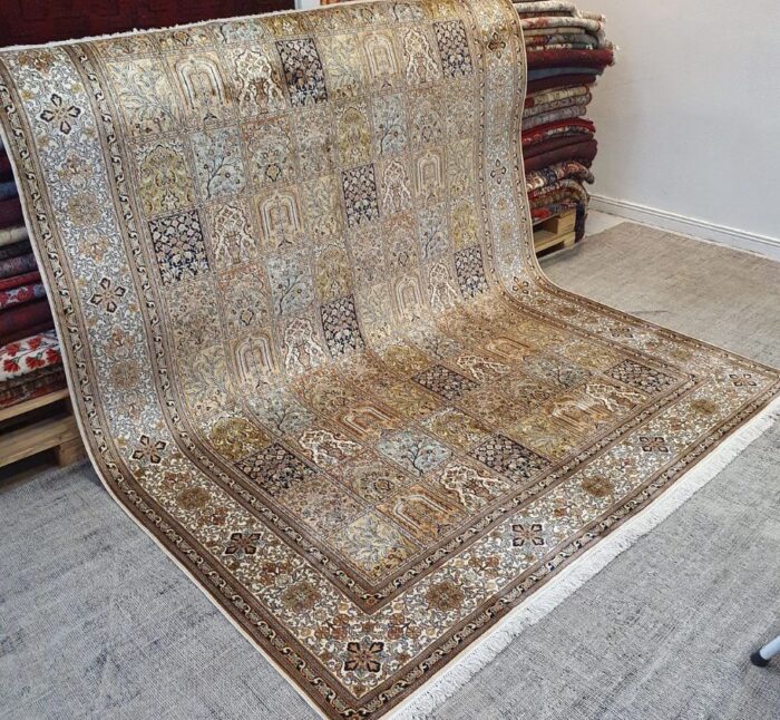0424 Kashmir Silk (300x215 cm) - Image 3